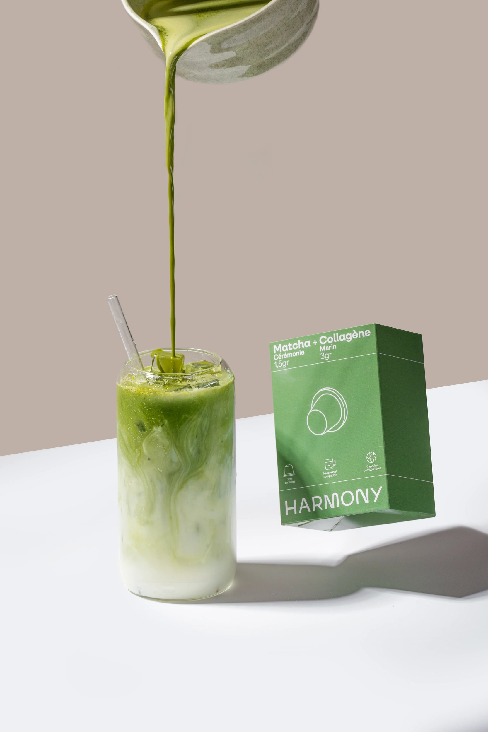 MATCHA COLLAGÈNE TYPE NESPRESSO® - VOTRE DOSE ANTI-ÂGE EN 30 SECONDES